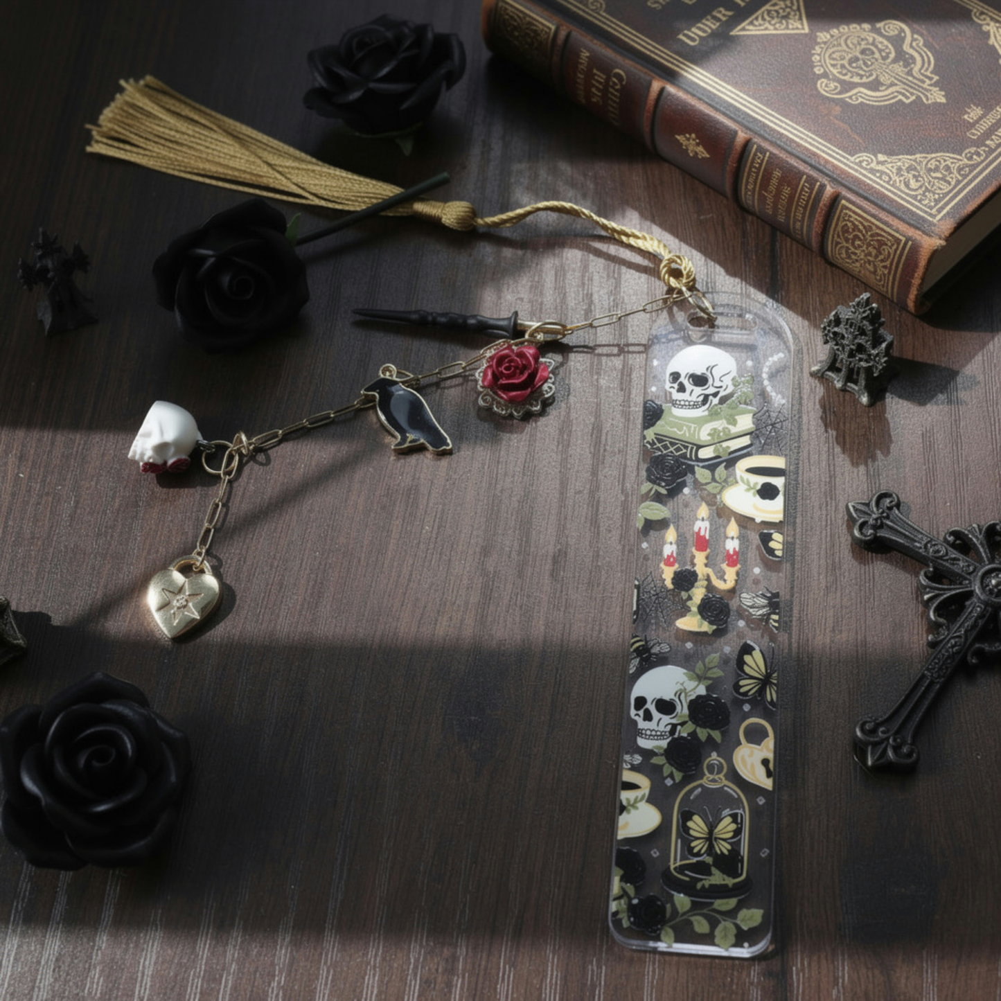Gothic Bookmark. Dark Academia Bookmark. Skull Bookmark. Gothic Book Lover Bookmark Gift. Skull Bookmark for Readers. Dark Gothic Bookmark