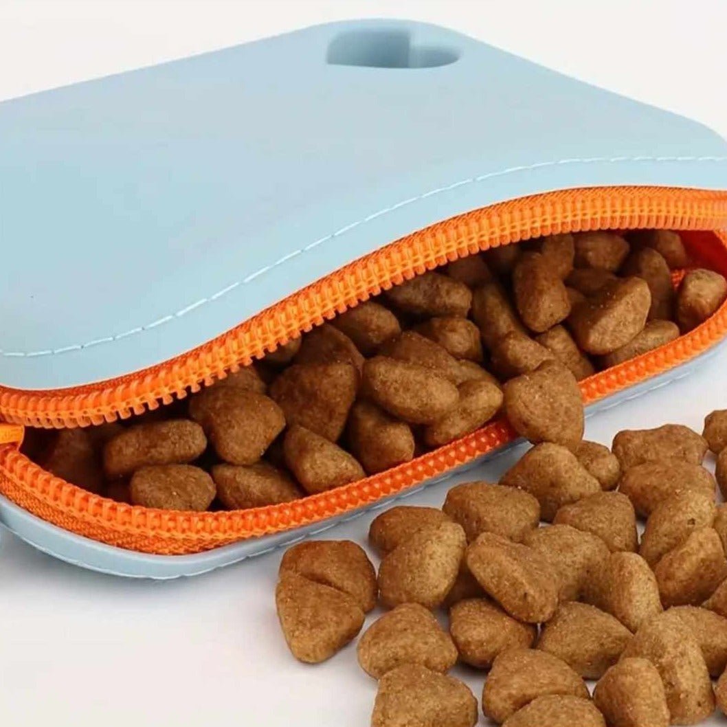 Portable Pet Treats Bag 