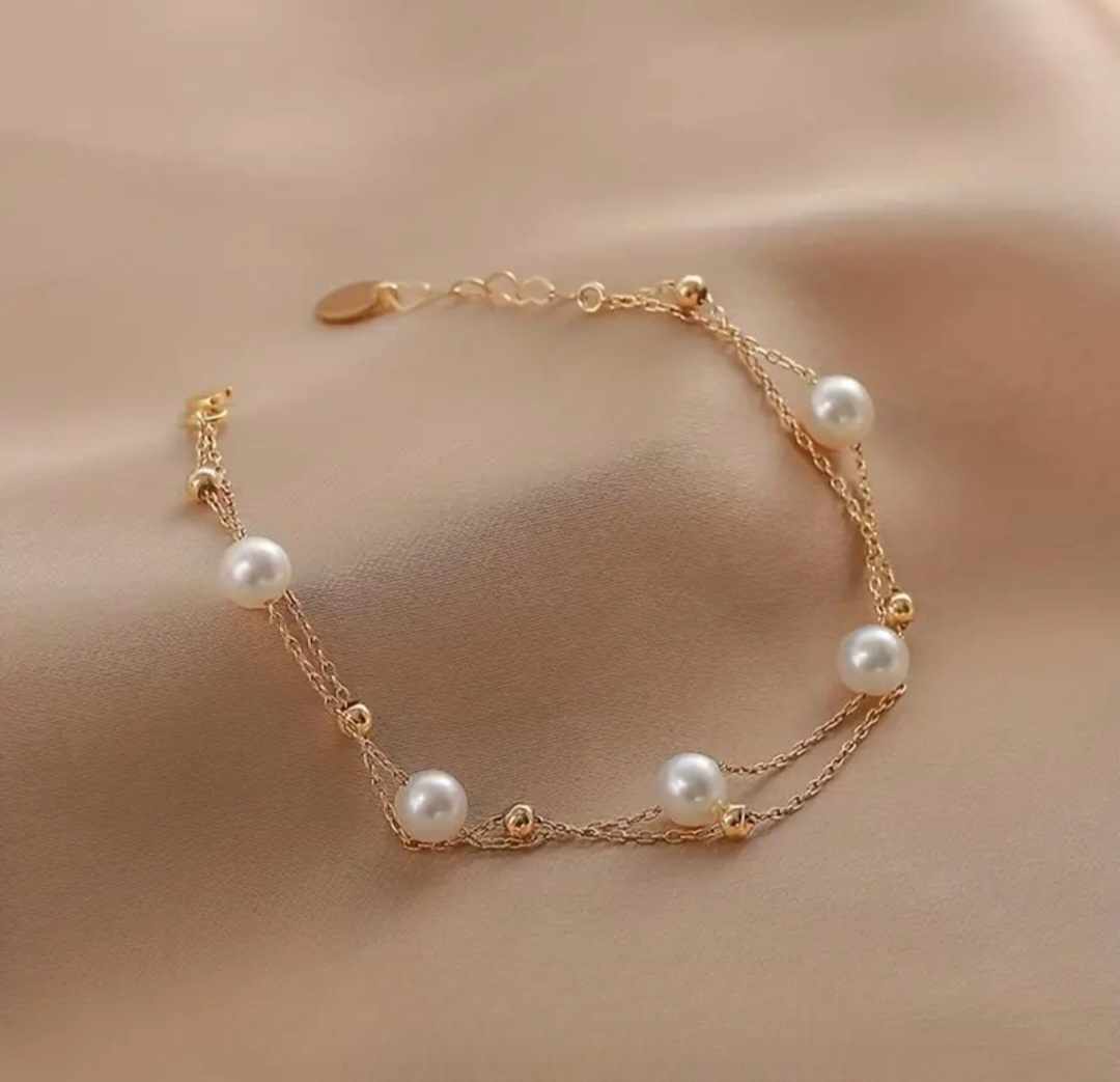 Pearl bracelet